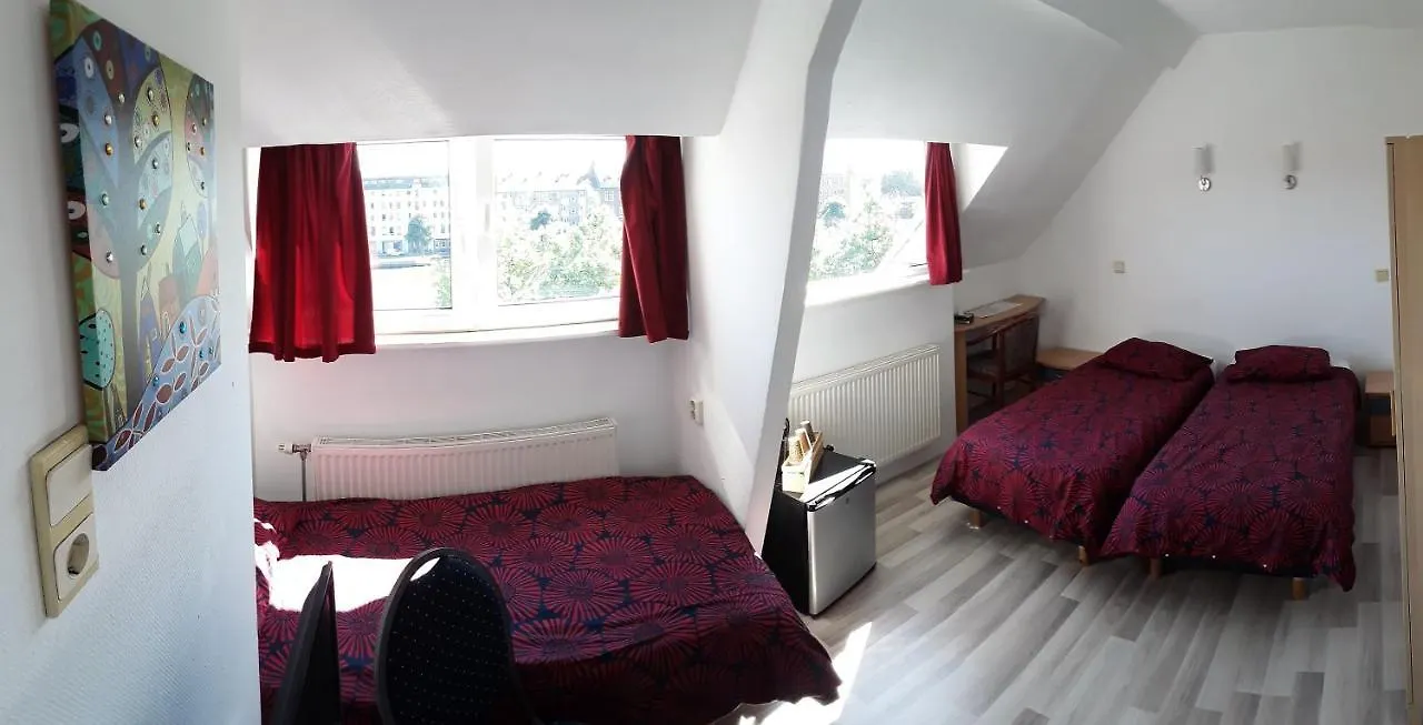 **  Hotel Baan Rotterdam Netherlands